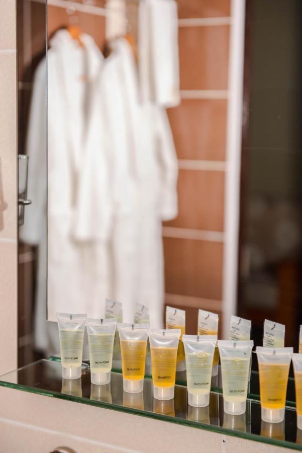 Dior Hotel Tajikistan ドゥシャンベ エクステリア 写真