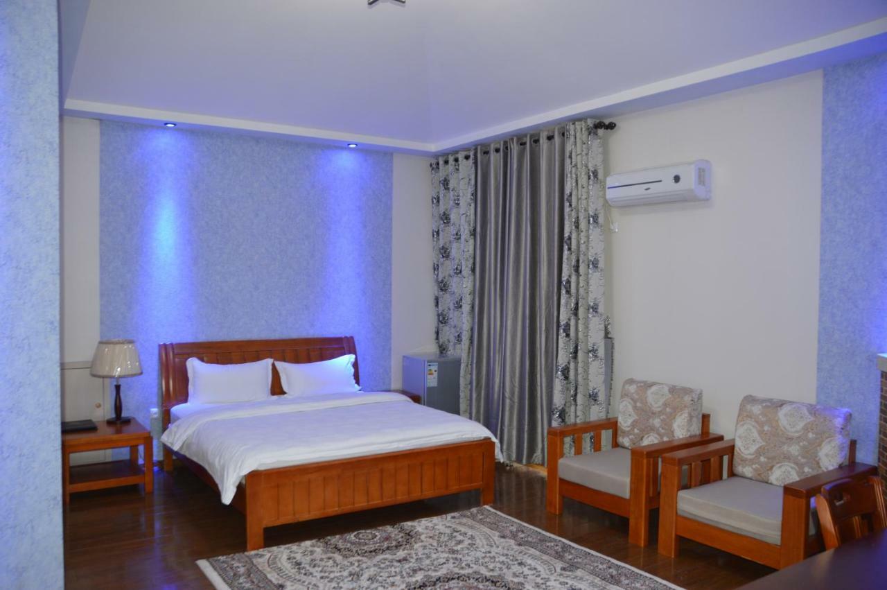 Dior Hotel Tajikistan ドゥシャンベ エクステリア 写真