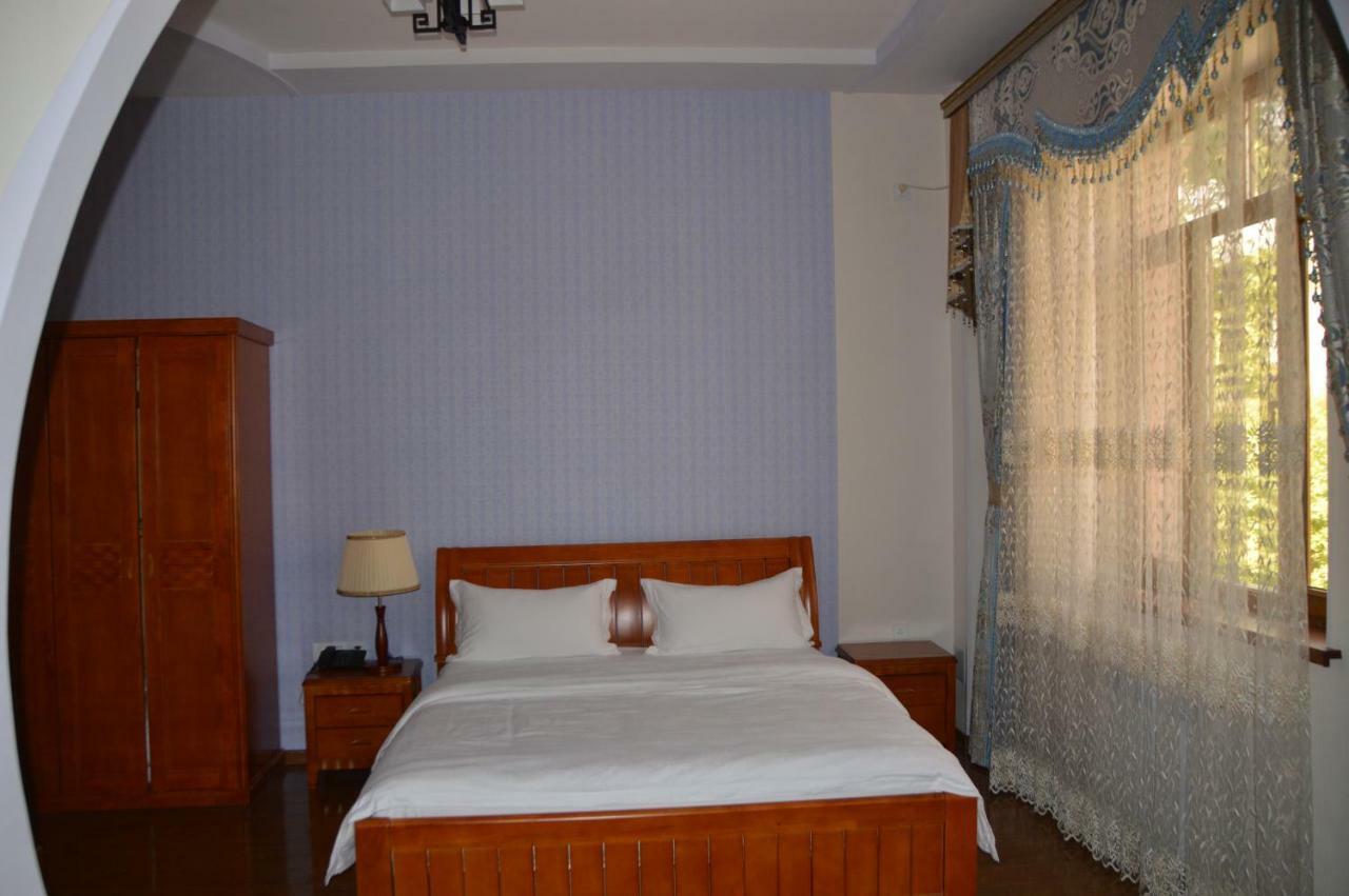 Dior Hotel Tajikistan ドゥシャンベ エクステリア 写真